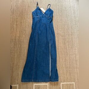 Alice + Olivia Denim Front Slit Dress Size 6 NWT